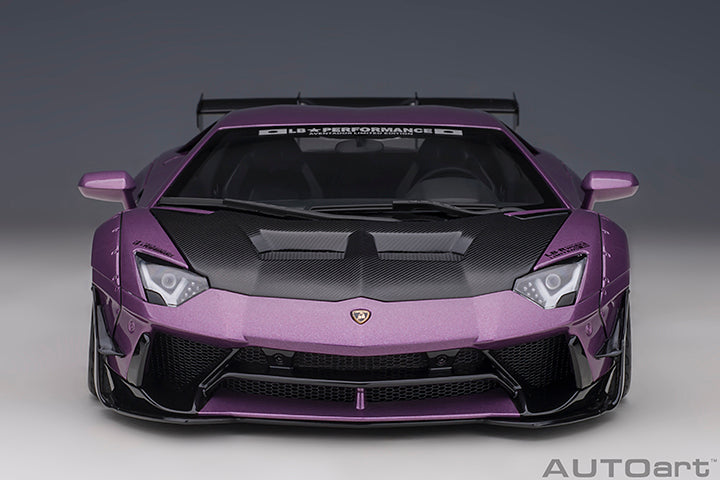 Lamborghini Aventador 1:18 Scale