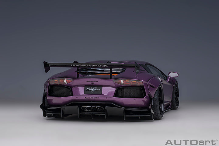 Lamborghini Aventador 1:18 Scale