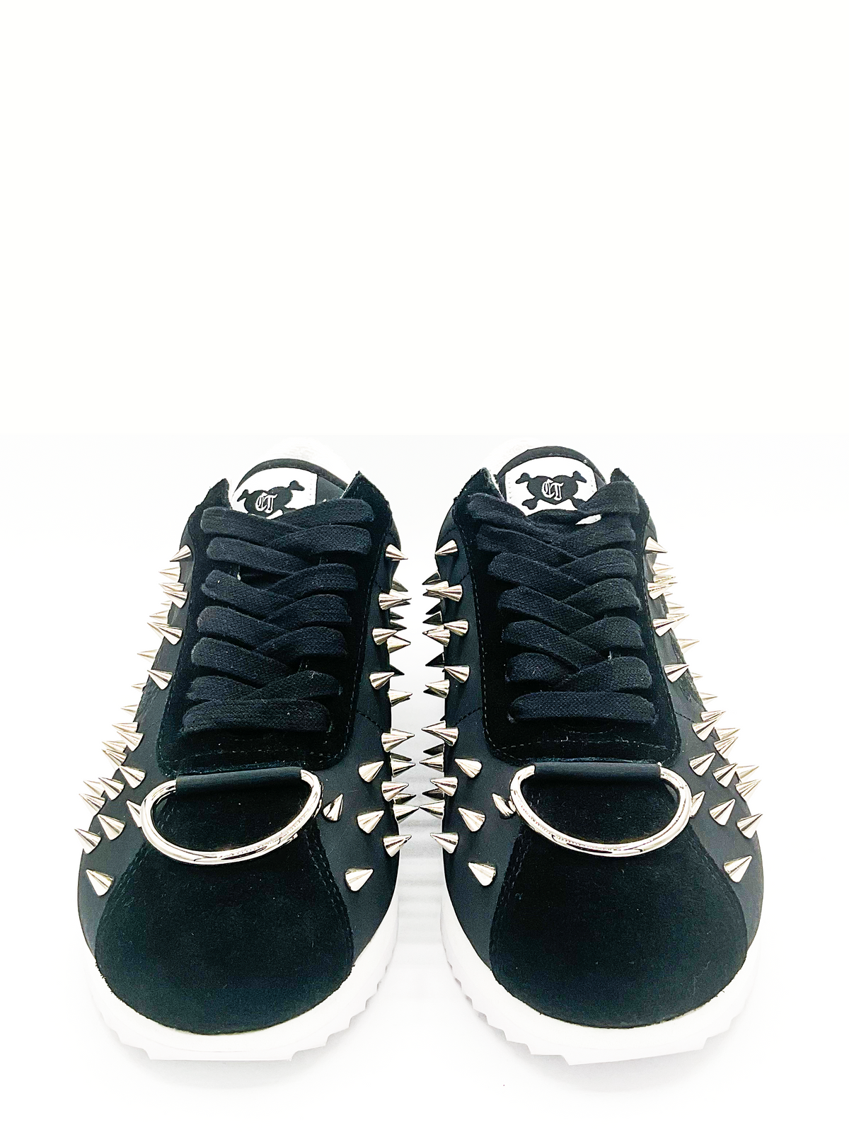 Woman's  Sneakers