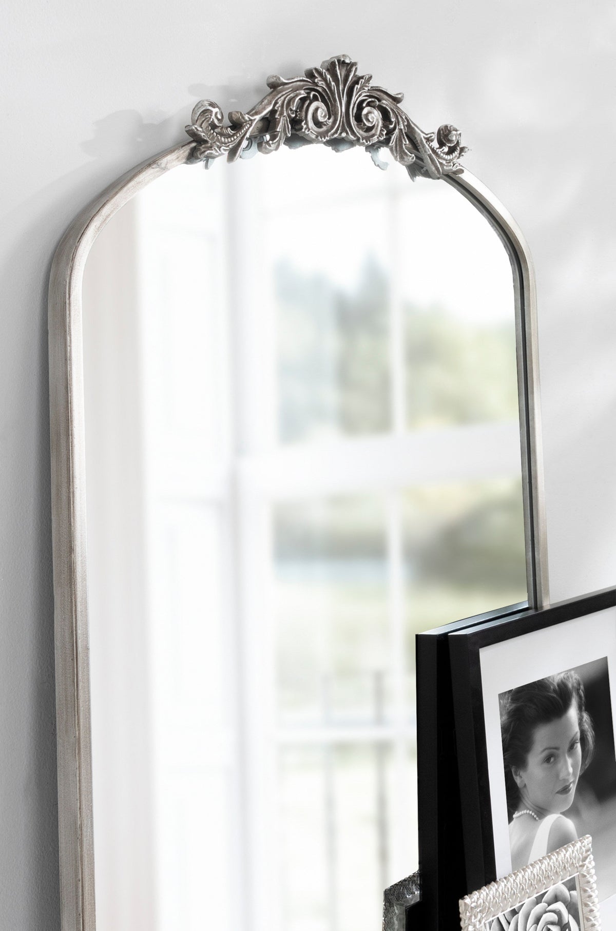 Traditional Arch Mirror