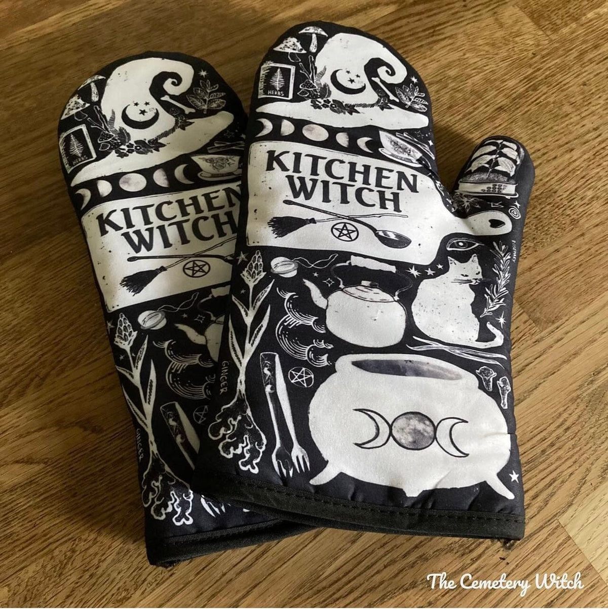 Oven Mitt Set