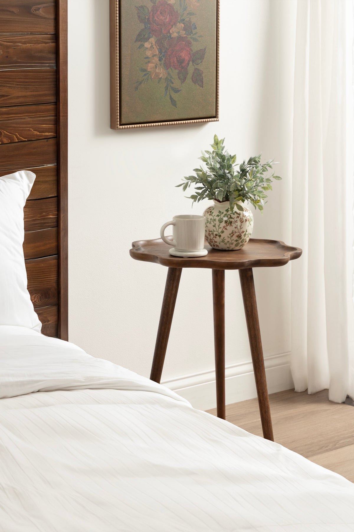 r Scallop Wood Side Table