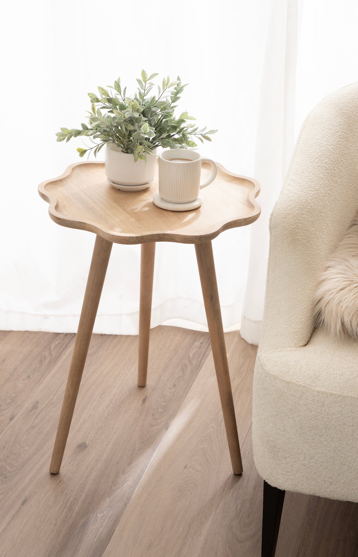 r Scallop Wood Side Table